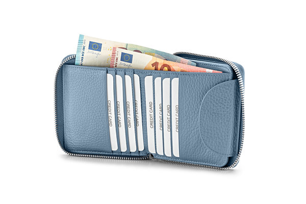 Geldbörse "LILLE soft" genarbtes Leder hellblau – silber von KEINE SCHWESTER