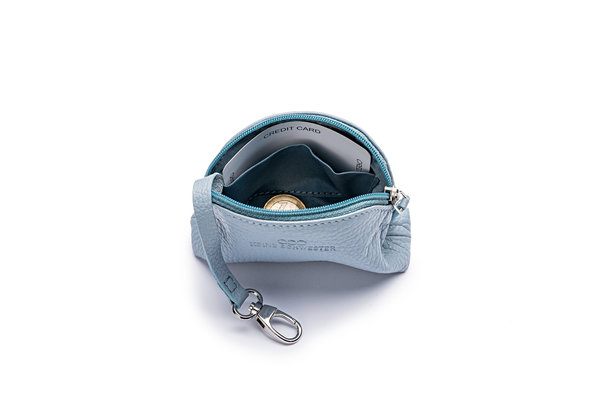 Mini-Geldbörse/Schlüsseltasche genarbtes Leder hellblau – silber von KEINE SCHWESTER